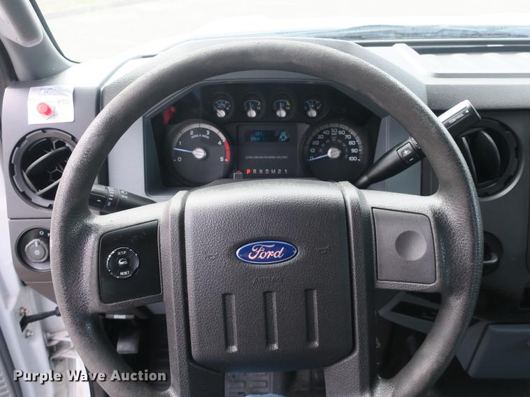 image for item DB8810 2011 Ford F550 bucket truck