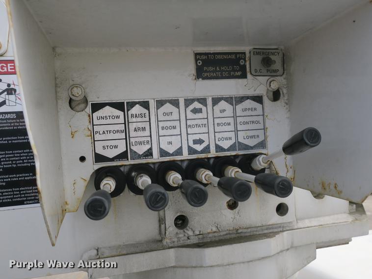 image for item DB8810 2011 Ford F550 bucket truck