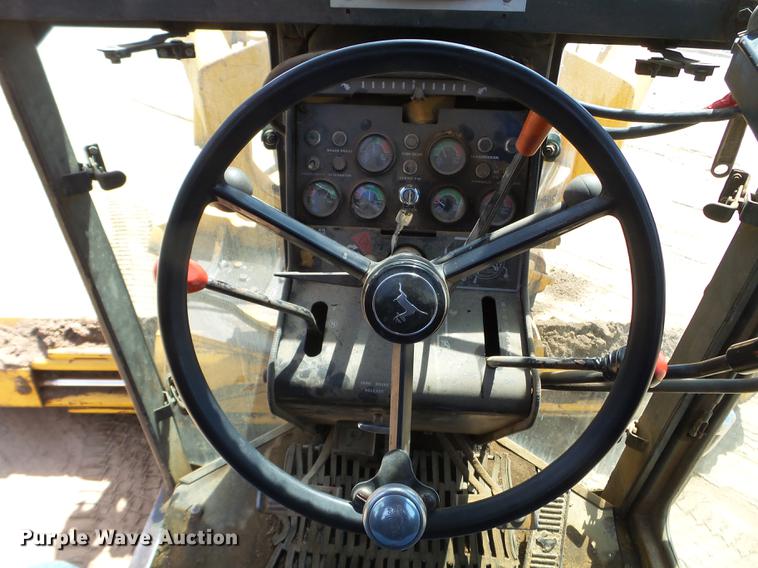 image for item DC1249 1981 John Deere 770A motor grader