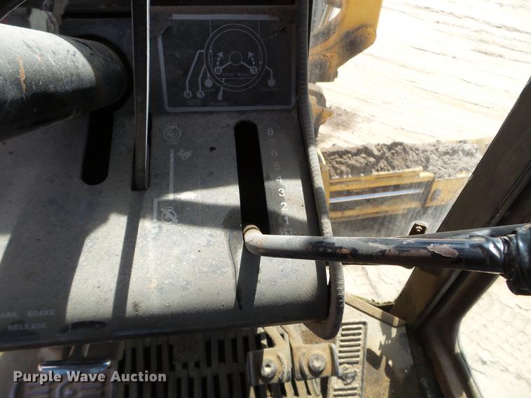 image for item DC1249 1981 John Deere 770A motor grader