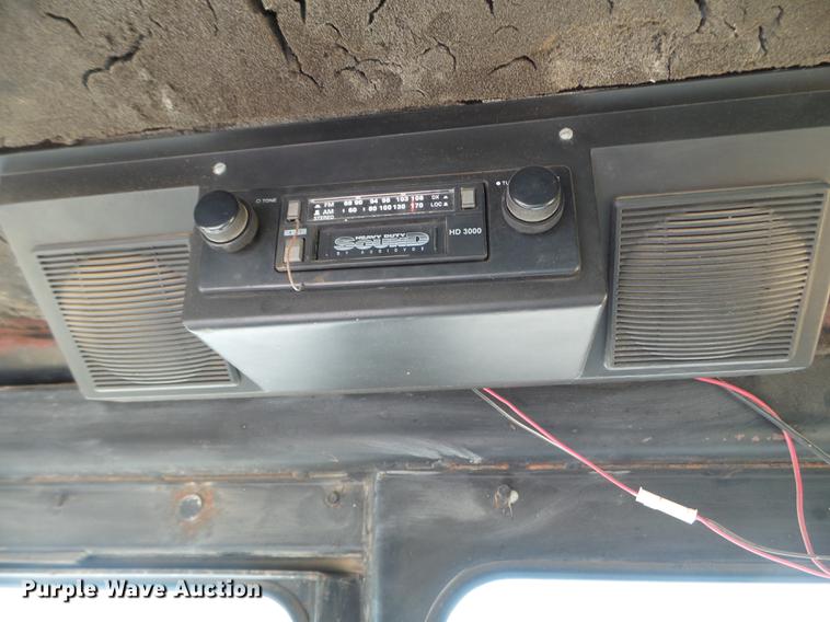 image for item DC1249 1981 John Deere 770A motor grader