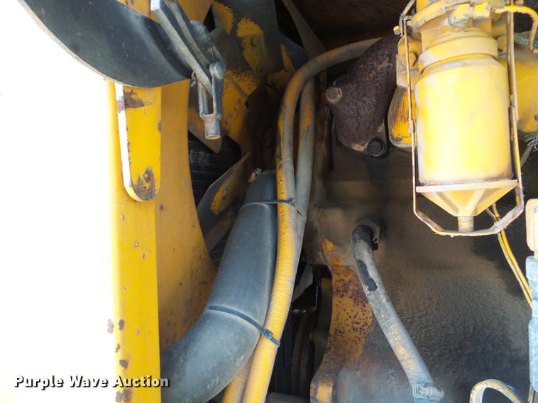 image for item DC1249 1981 John Deere 770A motor grader