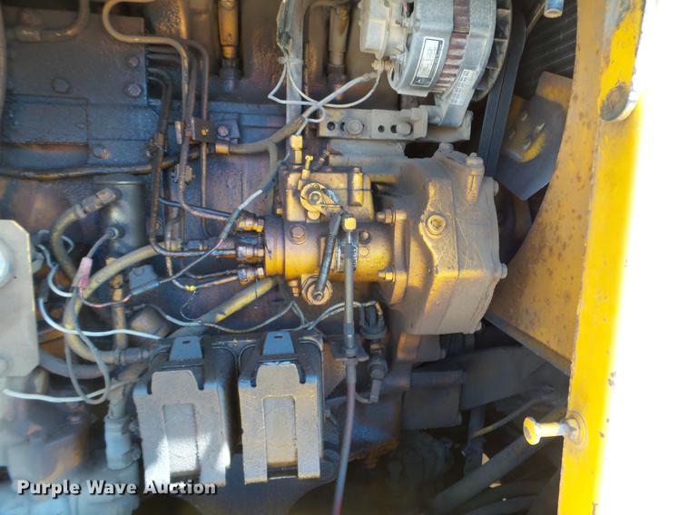 image for item DC1249 1981 John Deere 770A motor grader