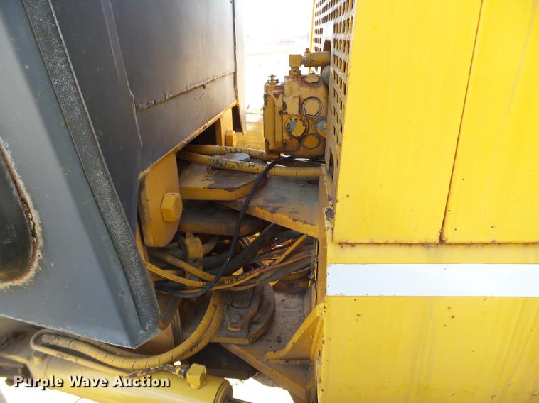 image for item DC1249 1981 John Deere 770A motor grader