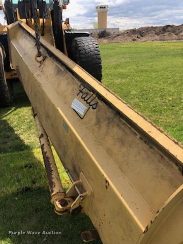 image for item DC1249 1981 John Deere 770A motor grader