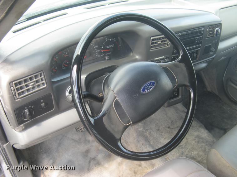 image for item DC1355 2008 Ford F750 Super Duty service truck