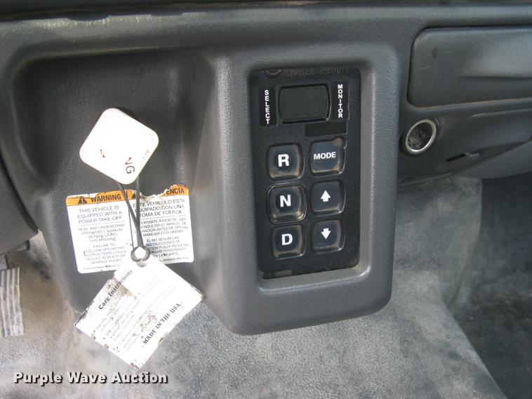 image for item DC1355 2008 Ford F750 Super Duty service truck