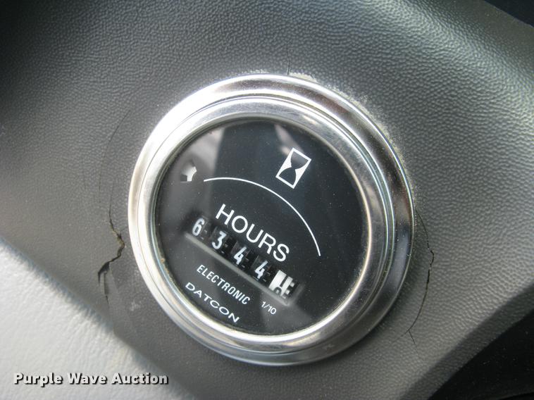 image for item DC1355 2008 Ford F750 Super Duty service truck