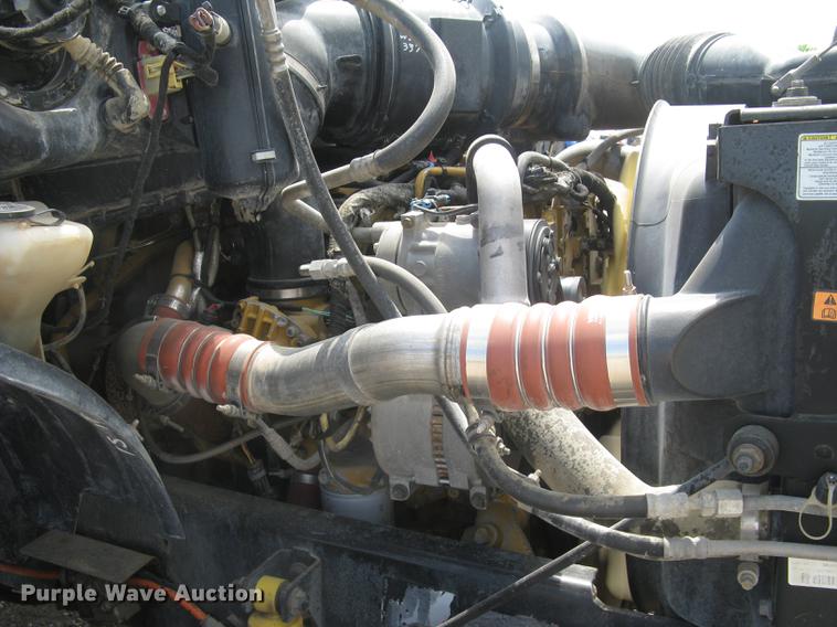 image for item DC1355 2008 Ford F750 Super Duty service truck