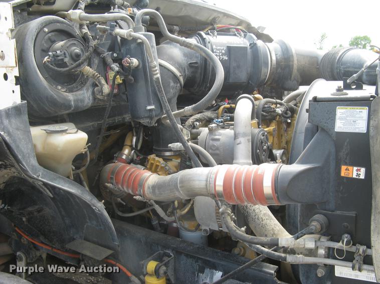 image for item DC1355 2008 Ford F750 Super Duty service truck