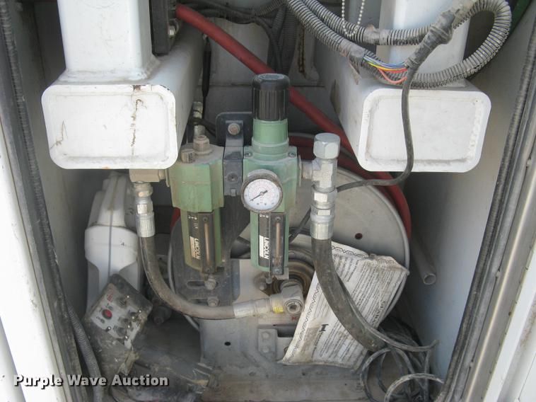 image for item DC1355 2008 Ford F750 Super Duty service truck