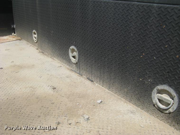 image for item DC1355 2008 Ford F750 Super Duty service truck