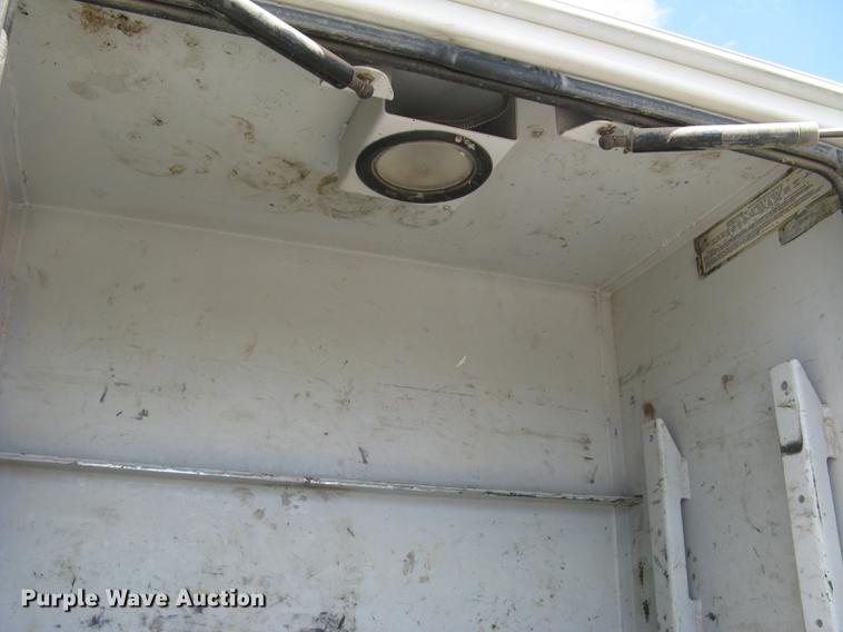 image for item DC1355 2008 Ford F750 Super Duty service truck