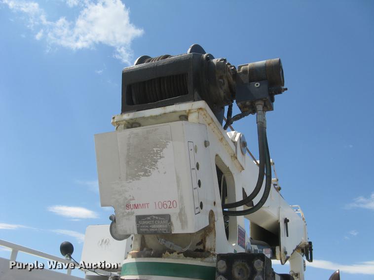 image for item DC1355 2008 Ford F750 Super Duty service truck