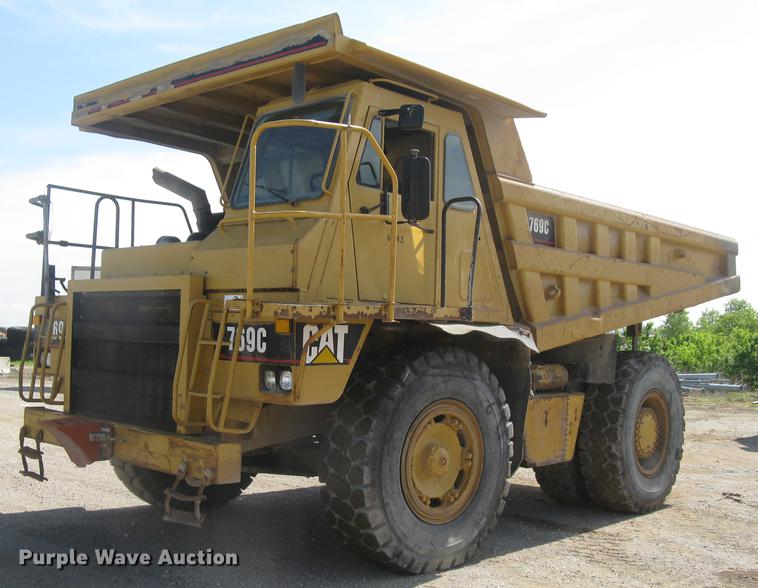 image for item DC1362 1995 Caterpillar 769C haul truck