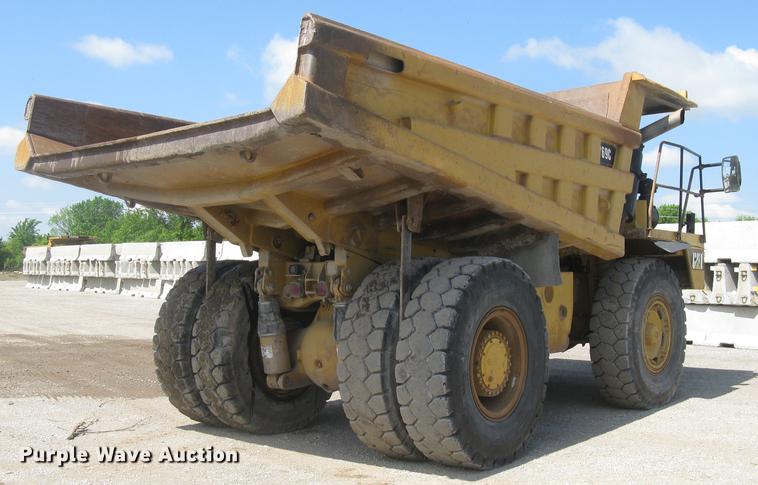 image for item DC1362 1995 Caterpillar 769C haul truck