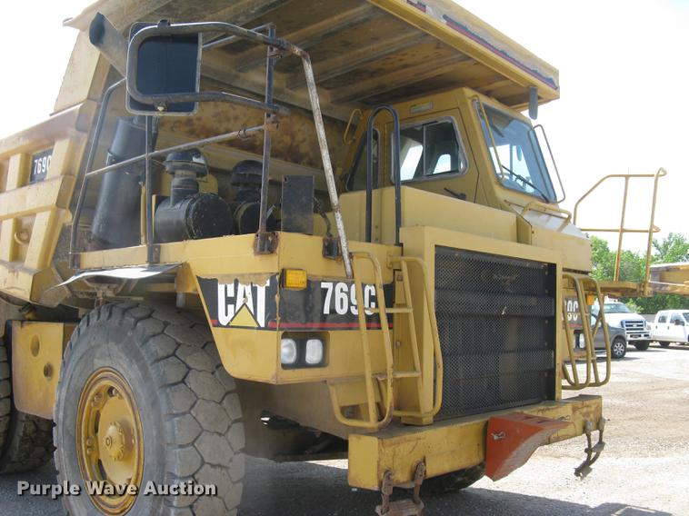 image for item DC1362 1995 Caterpillar 769C haul truck