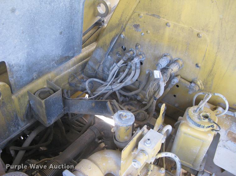 image for item DC1362 1995 Caterpillar 769C haul truck