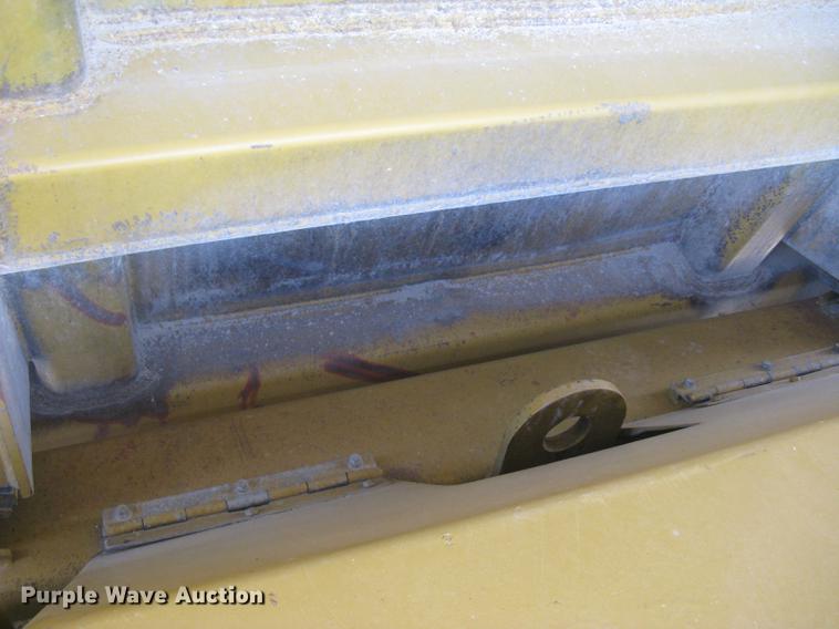 image for item DC1362 1995 Caterpillar 769C haul truck