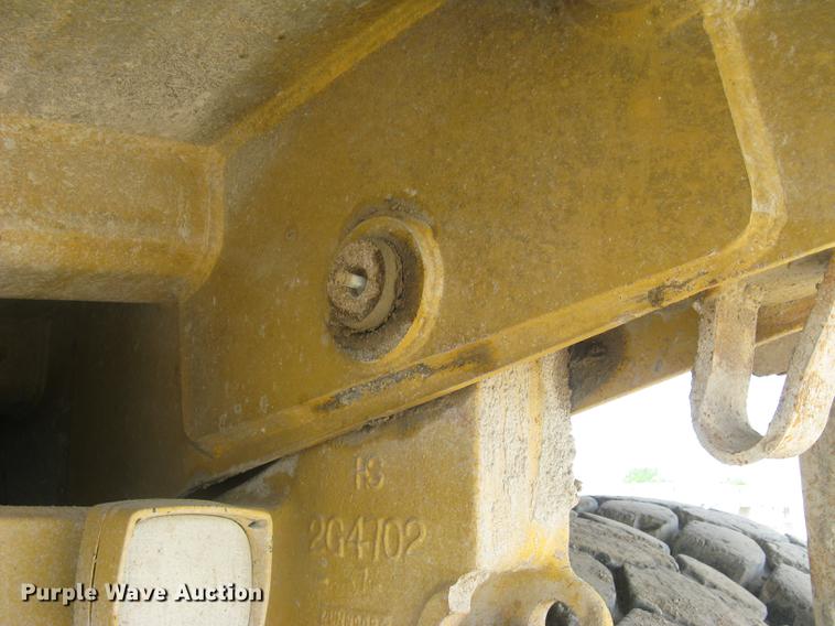 image for item DC1362 1995 Caterpillar 769C haul truck