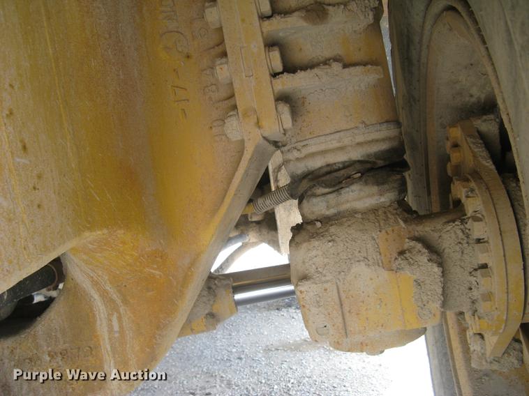 image for item DC1362 1995 Caterpillar 769C haul truck