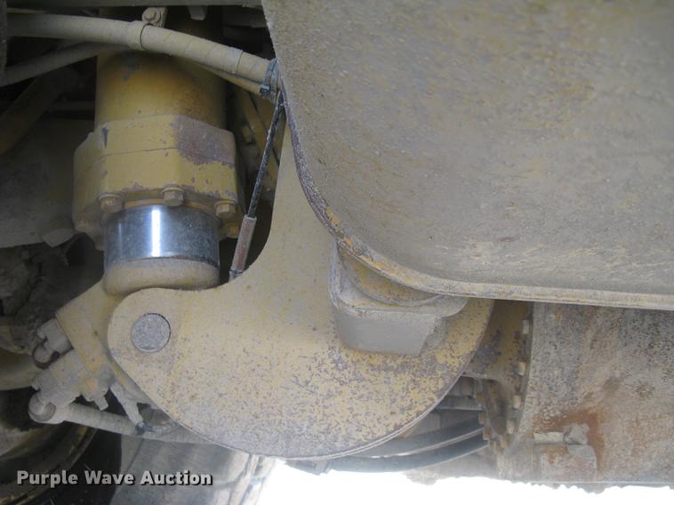 image for item DC1362 1995 Caterpillar 769C haul truck