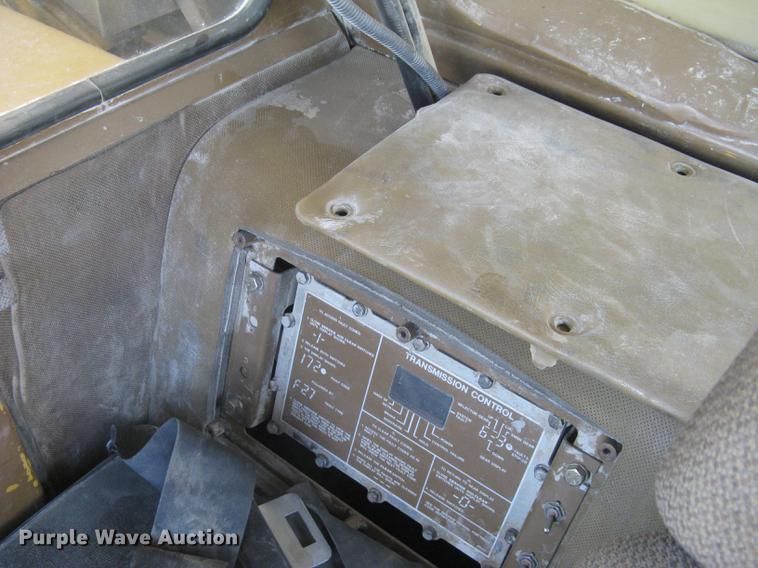 image for item DC1363 1993 Caterpillar 769C haul truck