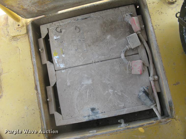 image for item DC1363 1993 Caterpillar 769C haul truck