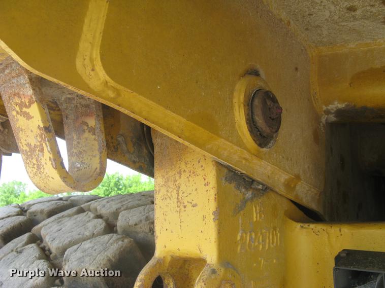 image for item DC1363 1993 Caterpillar 769C haul truck