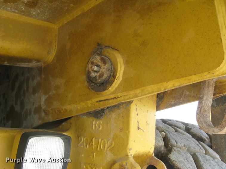 image for item DC1363 1993 Caterpillar 769C haul truck