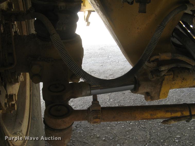 image for item DC1363 1993 Caterpillar 769C haul truck