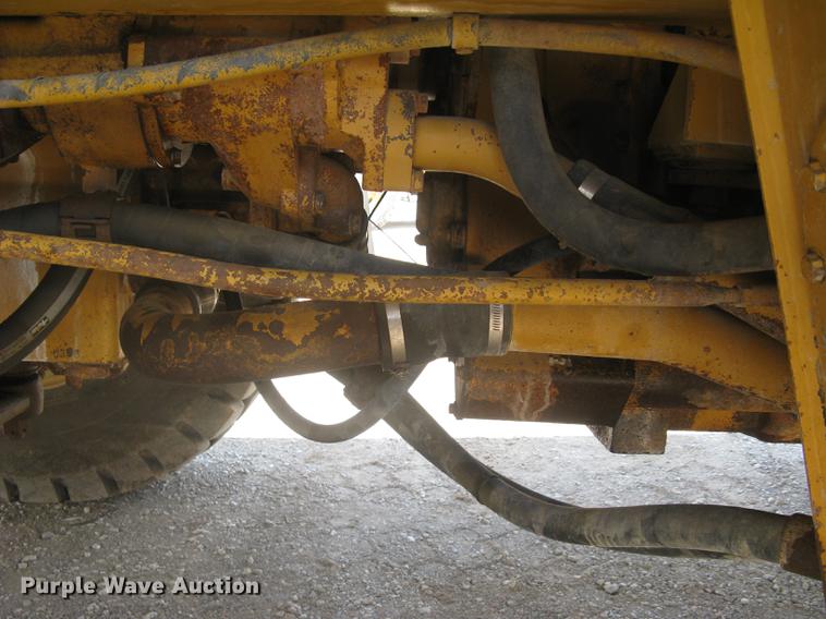 image for item DC1363 1993 Caterpillar 769C haul truck