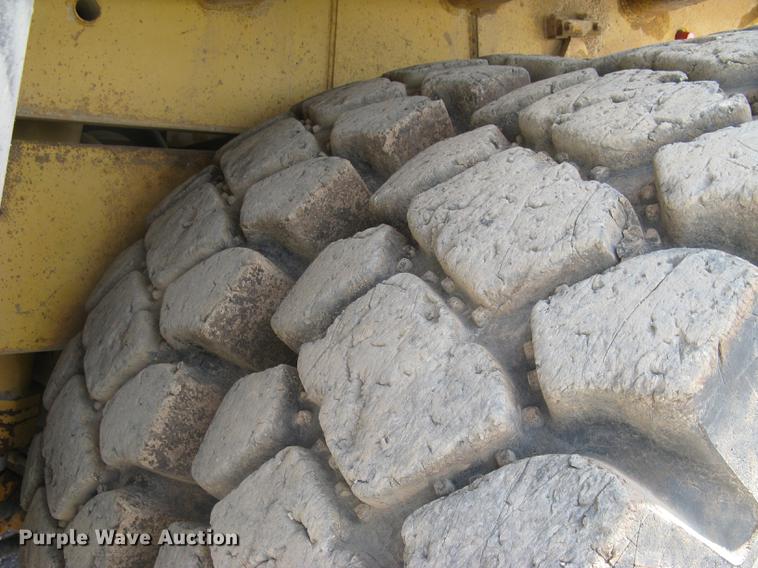 image for item DC1363 1993 Caterpillar 769C haul truck