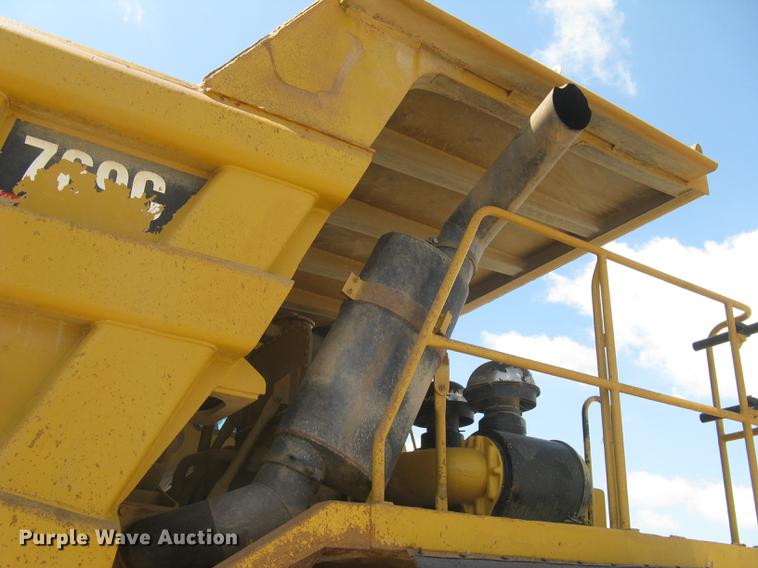 image for item DC1363 1993 Caterpillar 769C haul truck