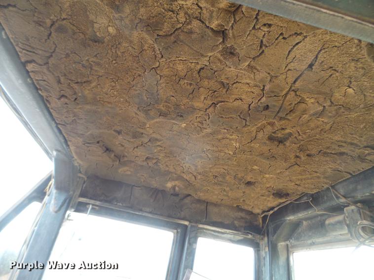 image for item DC4627 1983 John Deere 844 wheel loader