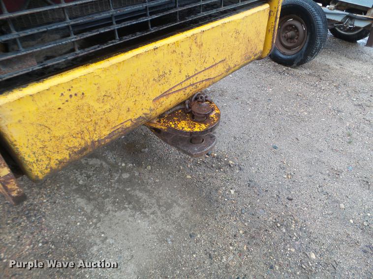 image for item DC4627 1983 John Deere 844 wheel loader