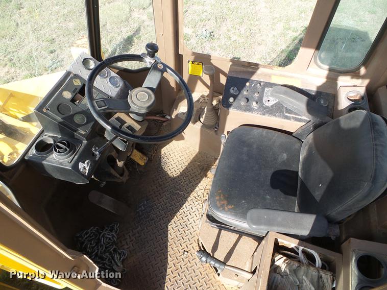 image for item DC5211 1989 John Deere 444E wheel loader