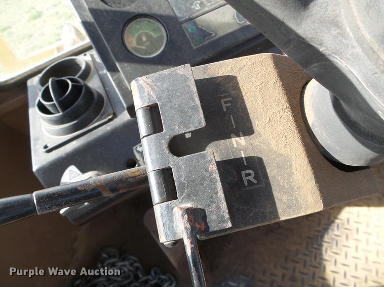 image for item DC5211 1989 John Deere 444E wheel loader