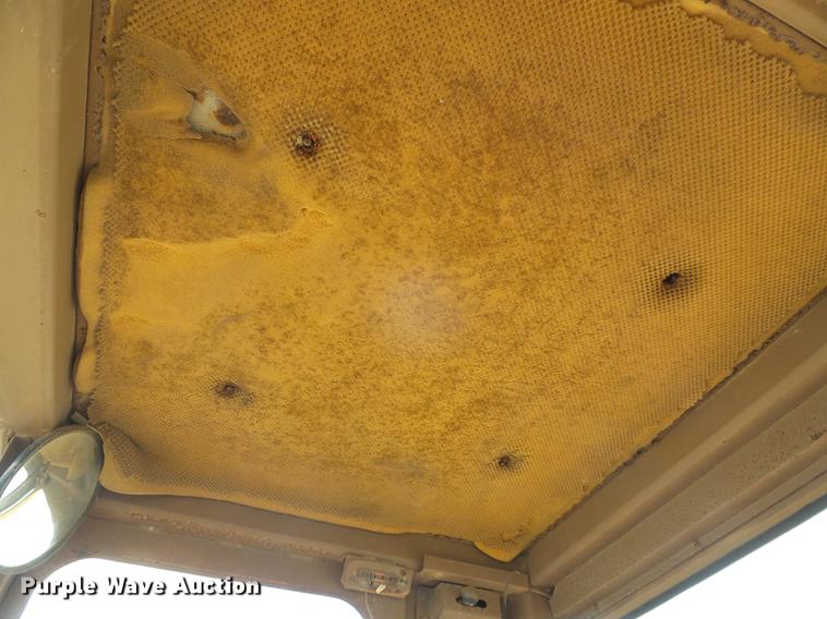 image for item DC5211 1989 John Deere 444E wheel loader