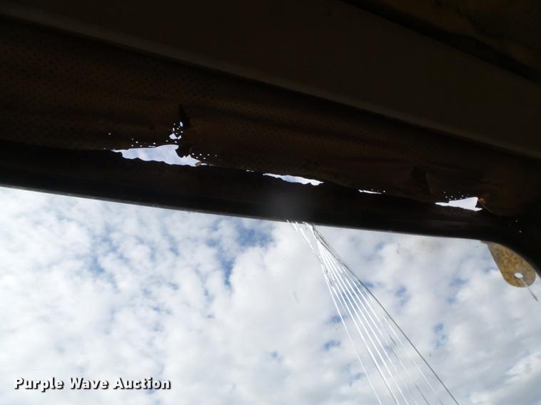 image for item DC5211 1989 John Deere 444E wheel loader