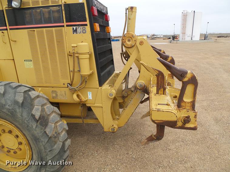 image for item DC5245 1995 Caterpillar 140H VHP motor grader
