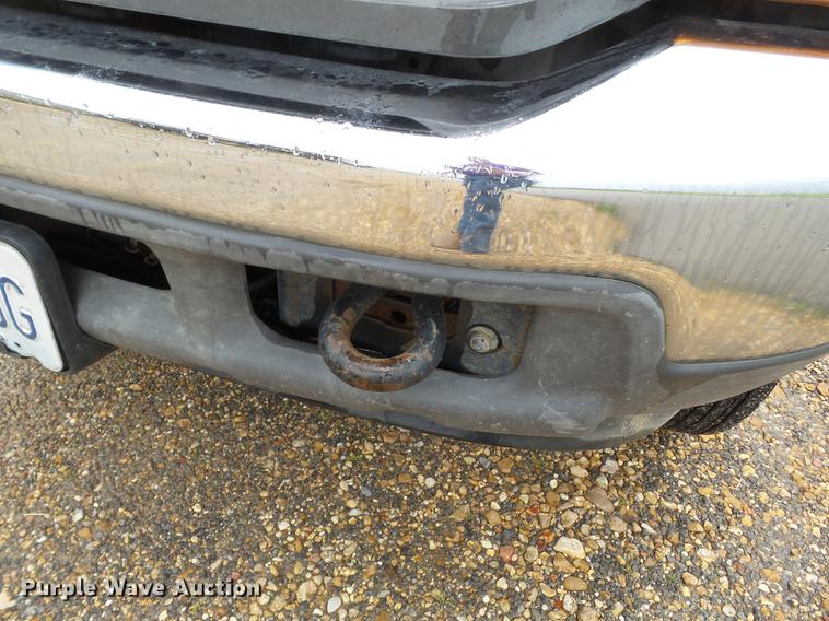 image for item DD2266 2001 Ford F450 Super Duty flat bed truck