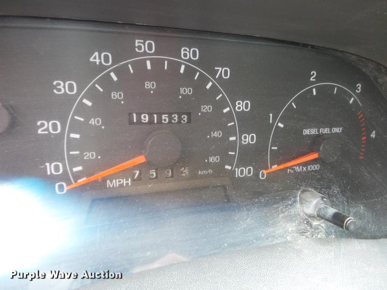 image for item DD2266 2001 Ford F450 Super Duty flat bed truck