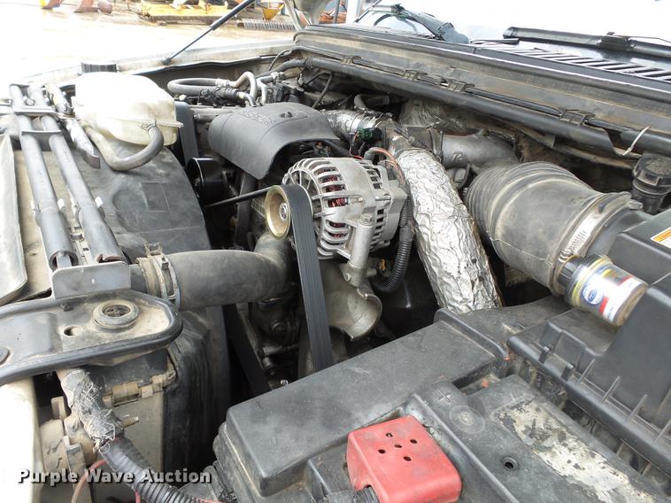 image for item DD2266 2001 Ford F450 Super Duty flat bed truck