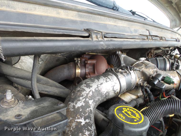 image for item DD2266 2001 Ford F450 Super Duty flat bed truck