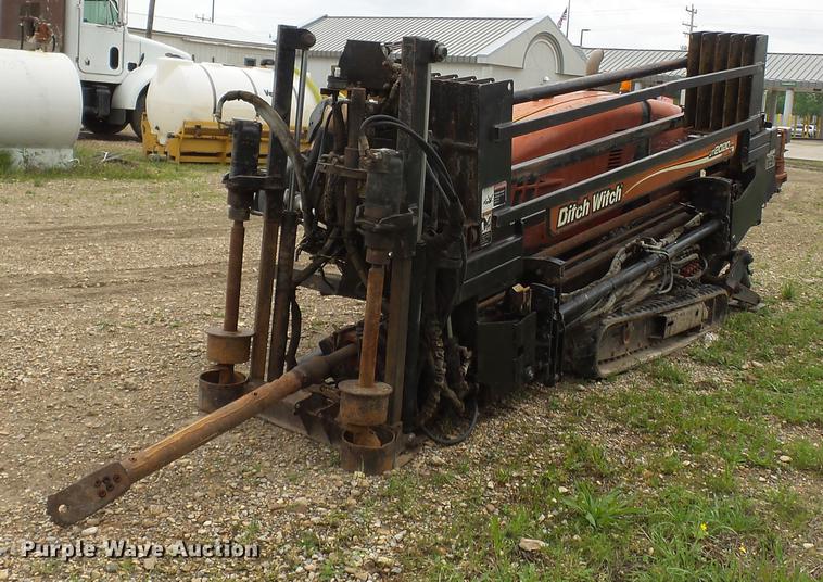image for item DD2268 2004 Ditch Witch JT2020 directional boring unit