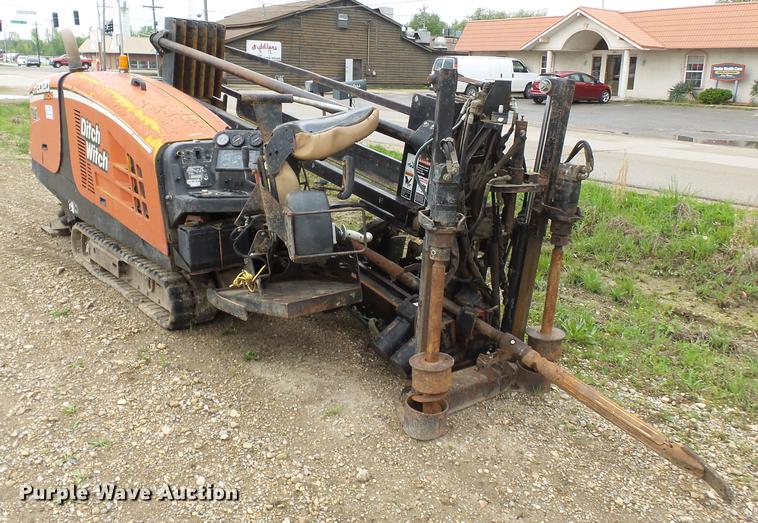image for item DD2268 2004 Ditch Witch JT2020 directional boring unit