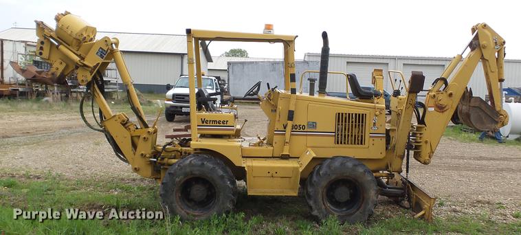 image for item DD2269 1992 Vermeer V8050 vibratory cable plow