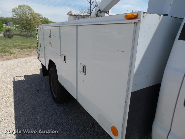 image for item DD2280 2008 Ford F550 Super Duty bucket truck