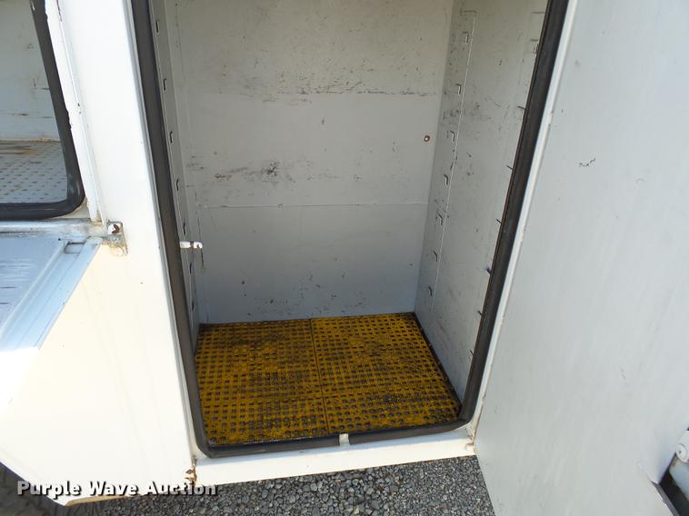 image for item DD2280 2008 Ford F550 Super Duty bucket truck